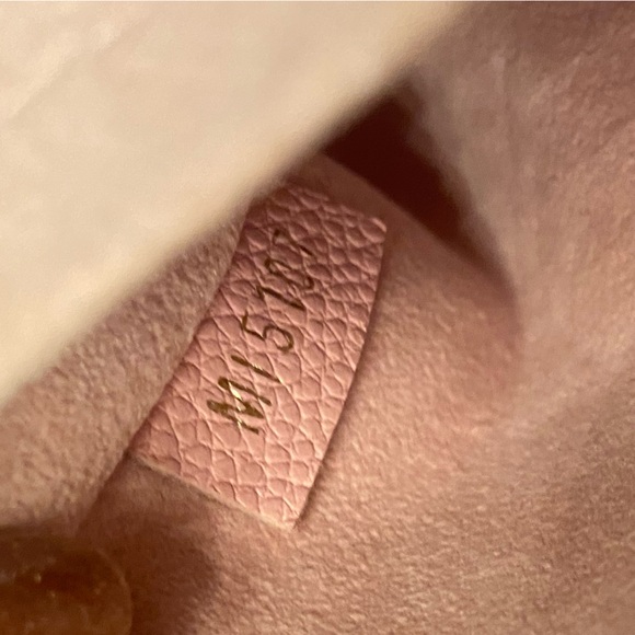 AUTHENTIC LOUIS VUITTON CLAPTON DAMIER EBENE MAGNOLIA CROSSBODY - Picture 12 of 12